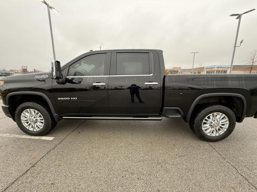 2023 Chevrolet Silverado 2500 High Country