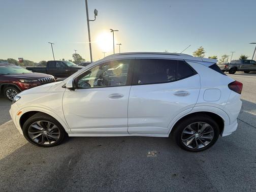 2022 Buick Encore GX Select