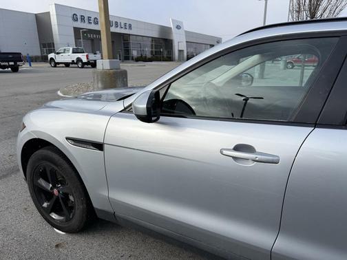 2019 Jaguar F-PACE 25t Premium