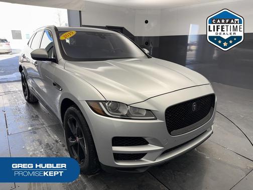 2019 Jaguar F-PACE 25t Premium