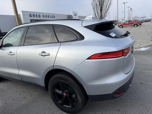 2019 Jaguar F-PACE 25t Premium