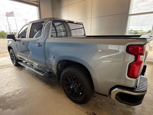 Sterling Gray Metallic 2025 Chevrolet Silverado 1500 LT