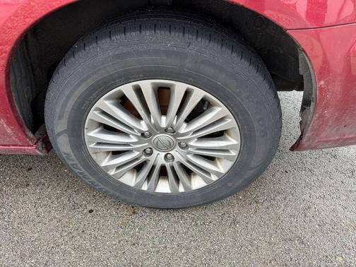 2016 Chrysler Town & Country Touring-L