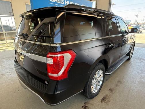 Agate Black 2020 Ford Expedition XLT