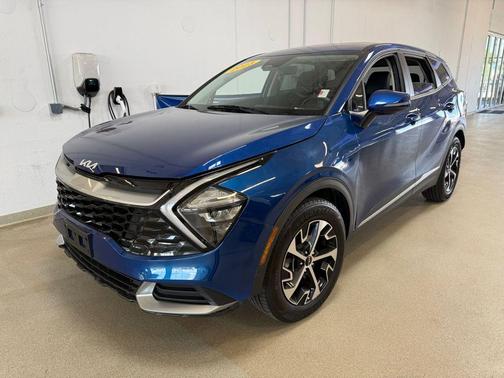 Sapphire Blue 2023 Kia Sportage EX