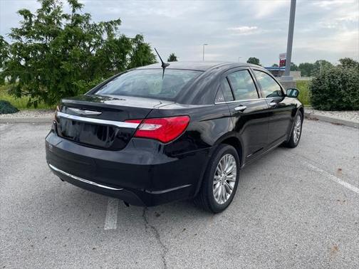 2012 Chrysler 200 Limited