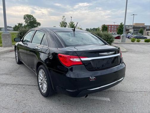 2012 Chrysler 200 Limited