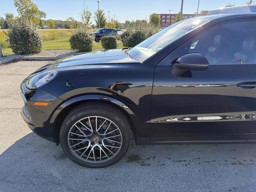 2019 Porsche Cayenne S