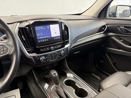 Gray 2020 Chevrolet Traverse High Country