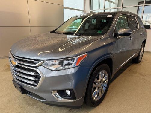 Gray 2020 Chevrolet Traverse High Country