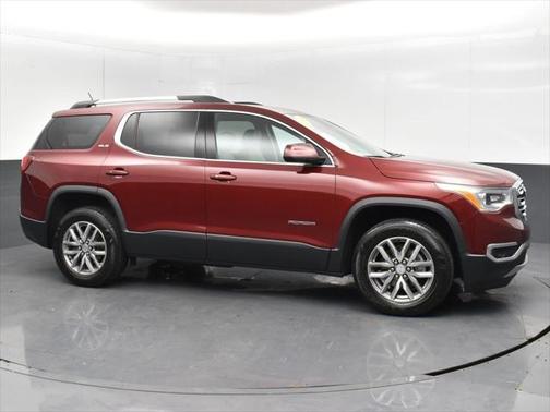 2017 GMC Acadia SLE-2