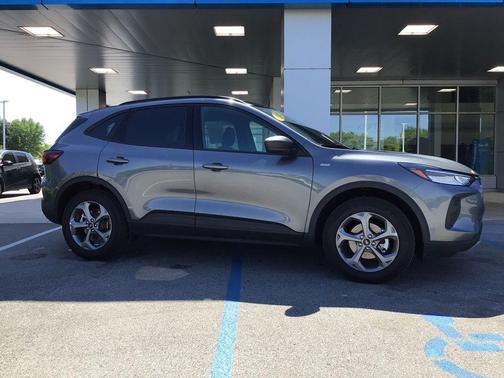 Gray Metallic 2026 Ford Escape ST-Line