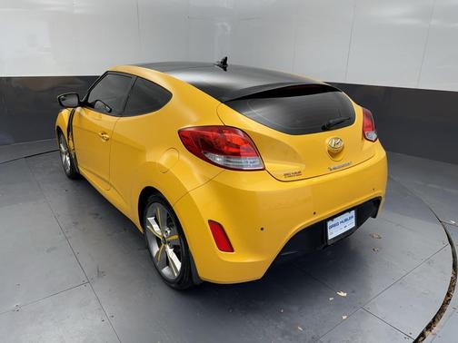 2016 Hyundai Veloster Base