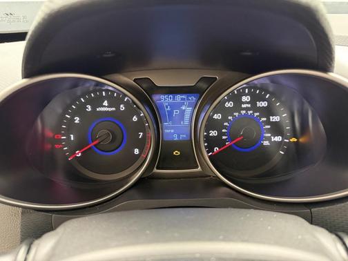 2016 Hyundai Veloster Base