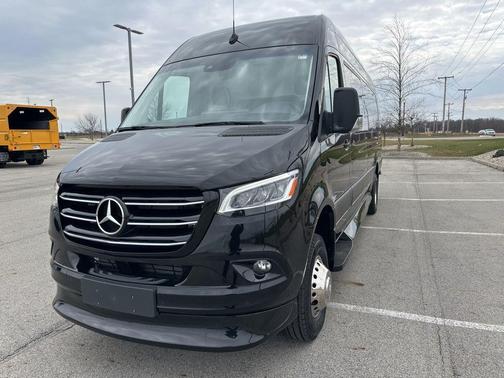 2025 Mercedes-Benz Sprinter 3500XD High Roof
