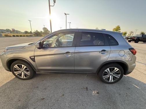 2024 Mitsubishi Outlander Sport 2.0 ES