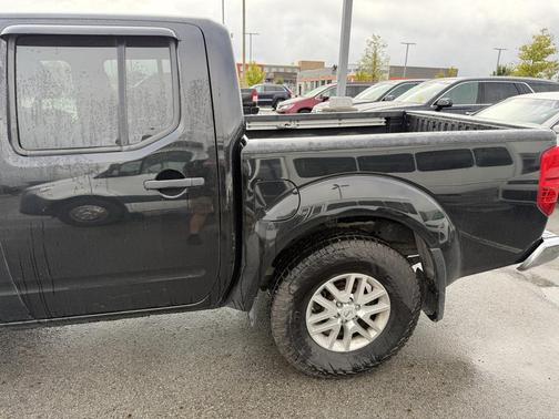2017 Nissan Frontier SV