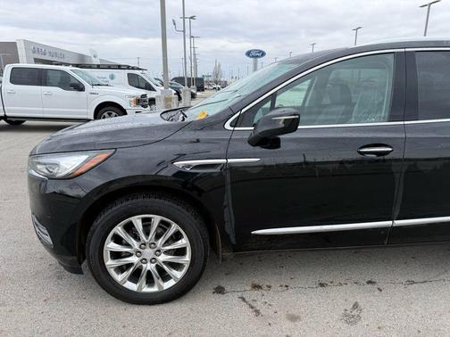 2021 Buick Enclave AWD Essence