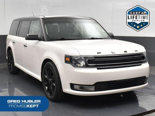 White Platinum Clearcoat Metallic 2016 Ford Flex SEL