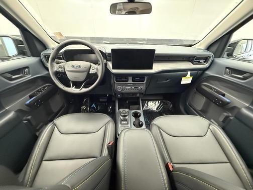 2025 Ford Maverick Lobo