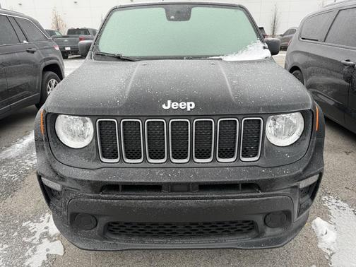 2023 Jeep Renegade Latitude