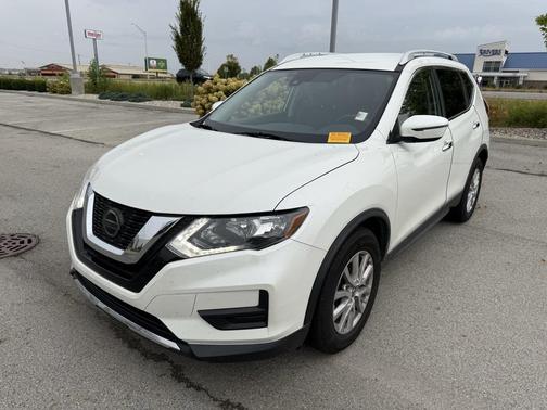 2020 Nissan Rogue SV