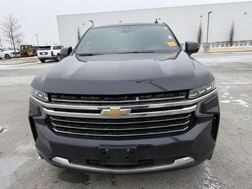 2022 Chevrolet Suburban LT