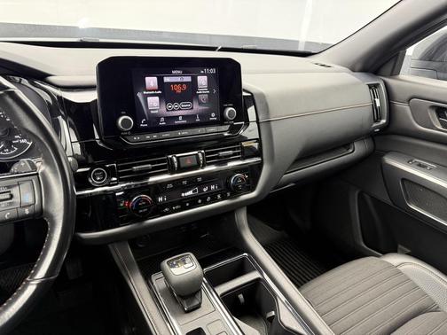 2023 Nissan Pathfinder Rock Creek 4WD