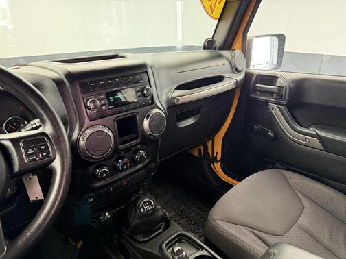 2013 Jeep Wrangler Unlimited Sport