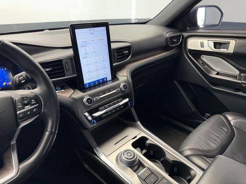 Magnetic Metallic 2020 Ford Explorer Platinum