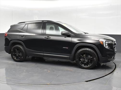 2024 GMC Terrain AWD AT4