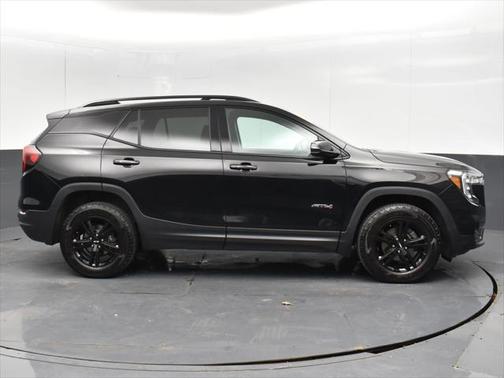 2024 GMC Terrain AWD AT4