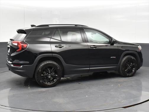 2024 GMC Terrain AWD AT4