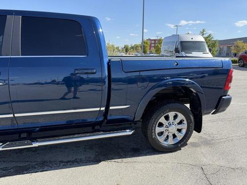 2024 RAM 2500 Limited Crew Cab 4x4 6'4' Box