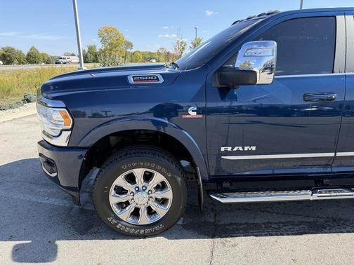 2024 RAM 2500 Limited Crew Cab 4x4 6'4' Box