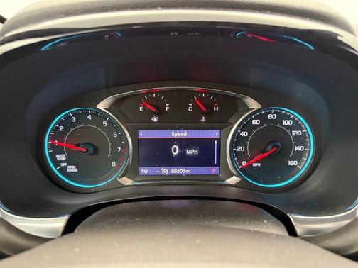 Mosaic Black Metallic 2023 Chevrolet Traverse LT Leather