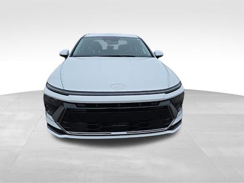 2024 Hyundai SONATA Hybrid SE