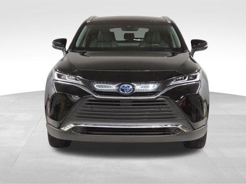 2022 Toyota Venza XLE