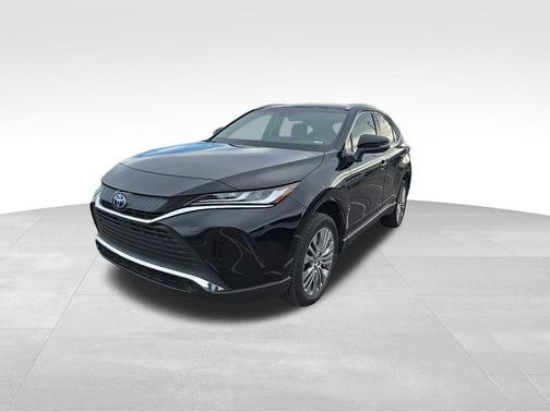 2022 Toyota Venza XLE