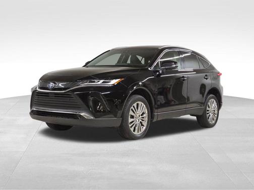 2022 Toyota Venza XLE