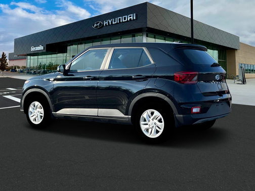 2025 Hyundai VENUE SE