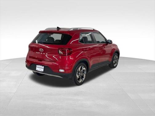 2022 Hyundai VENUE Limited