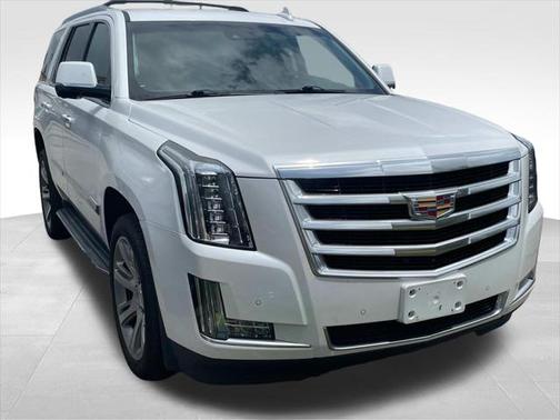 2016 Cadillac Escalade Luxury