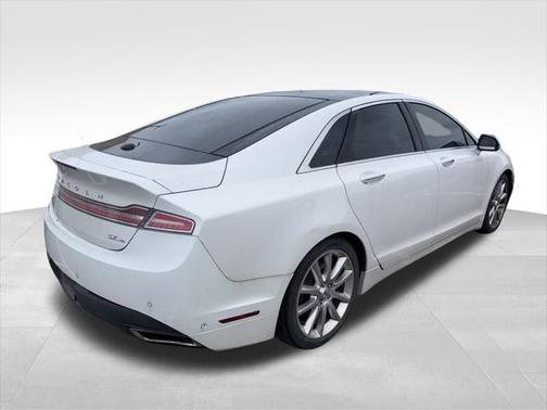 2013 Lincoln MKZ Base