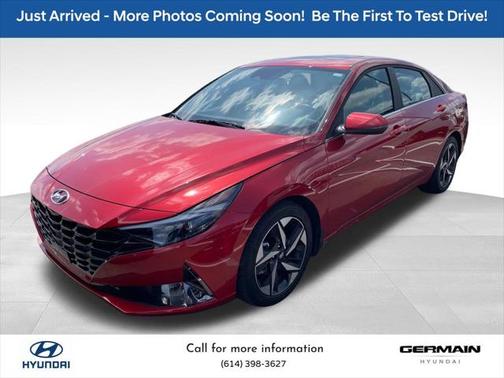 2022 Hyundai ELANTRA Limited