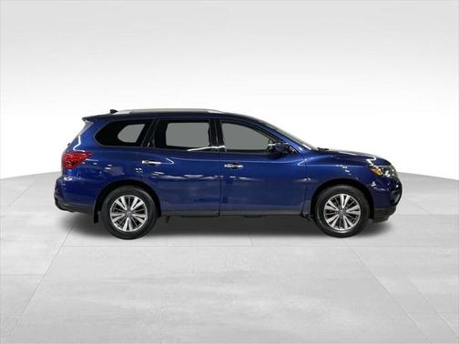 2020 Nissan Pathfinder SV 4WD