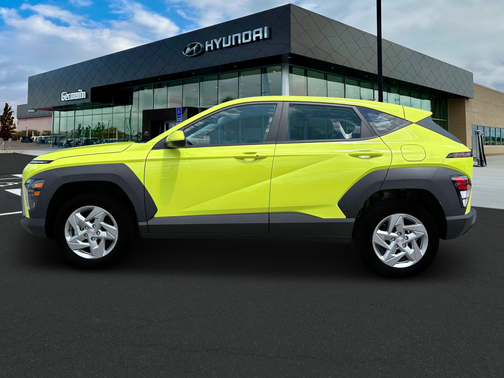 2025 Hyundai KONA SE