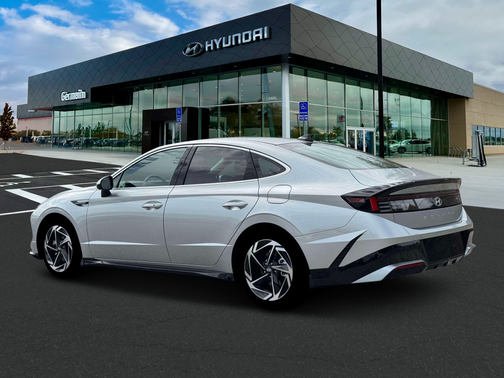 2026 Hyundai SONATA SEL