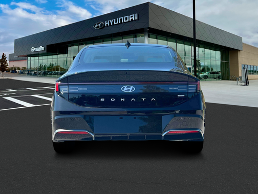 2025 Hyundai SONATA Hybrid SE