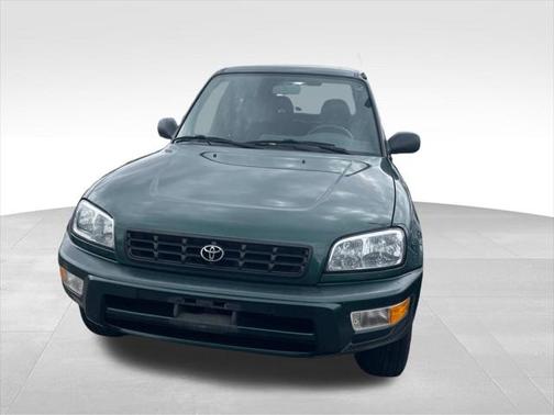 2000 Toyota RAV4 Base